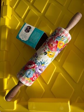 Pioneer Woman Floral Ceramic Rolling Pin Sweet Romance blossoms